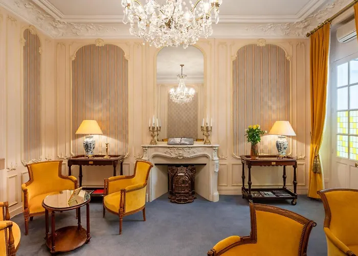 Grand Hotel Des Templiers, Pool & Sauna