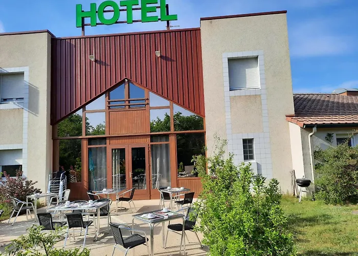 Hôtel Le Grand Chêne Gièvres