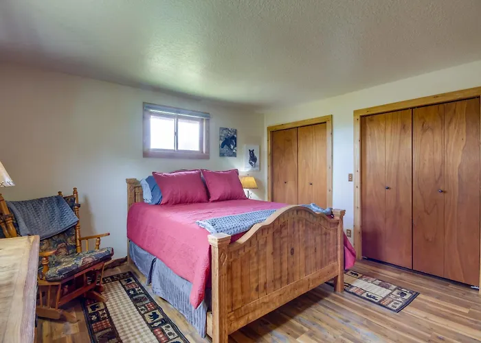 Red Lodge Vacation Rental W/ Mountain Views!