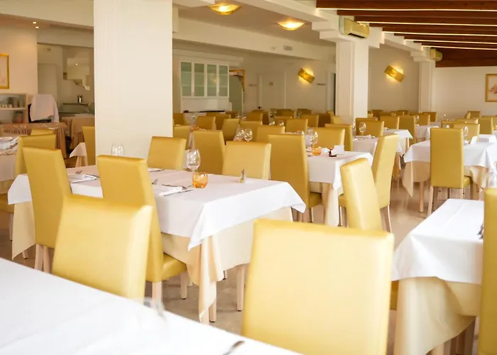 Hotel Sirena - Servizio Spiaggia Inclusive