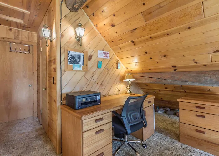 Wolfe'S Den
