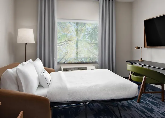 Fairfield Inn & Suites By Marriott Lake Geneva