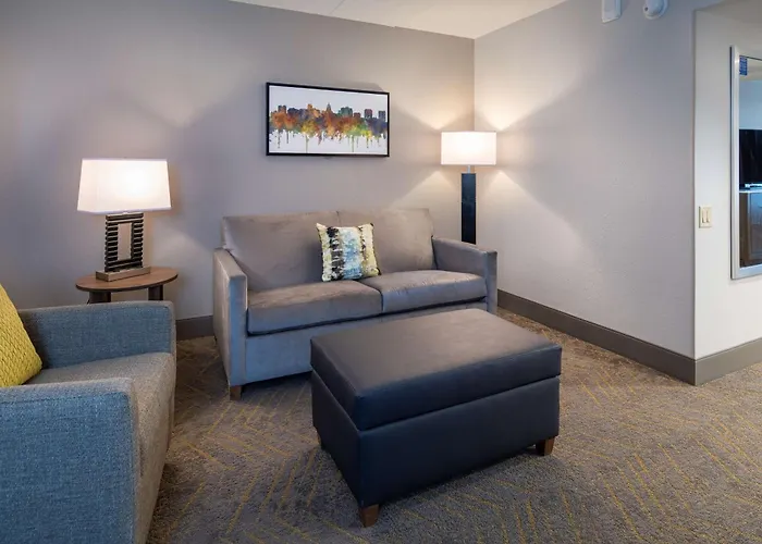 Doubletree By Hilton Madison East