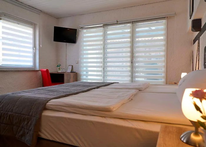 Hotel Zur Post Ochsendorf