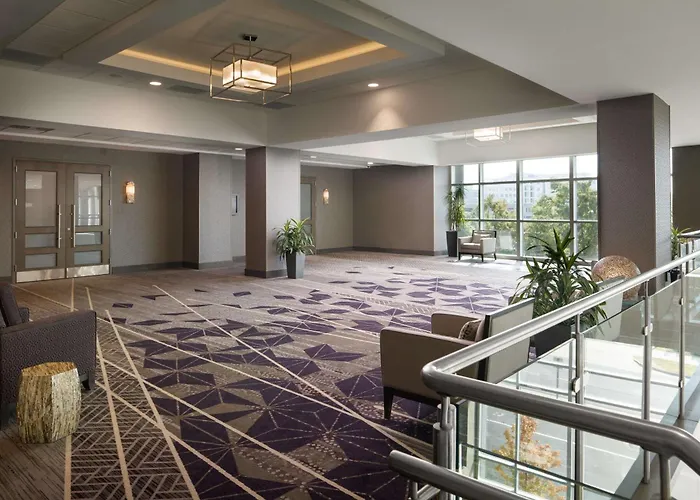 Embassy Suites By Hilton Charlotte Uptown