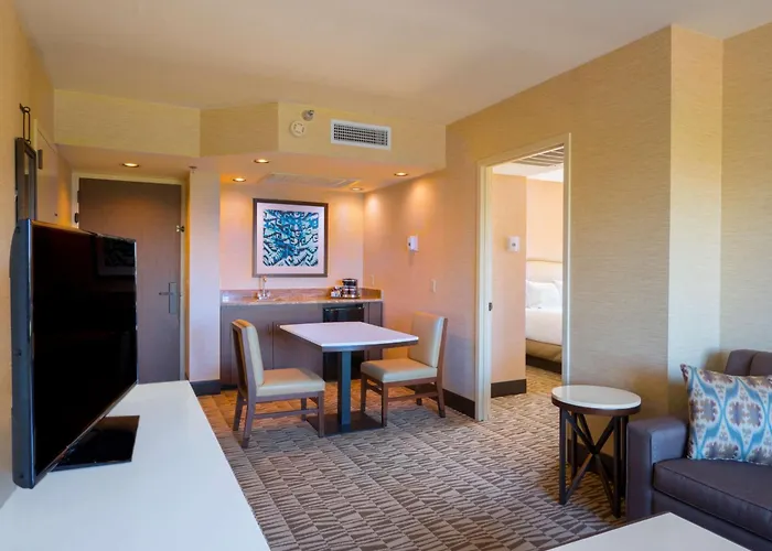 Hilton Phoenix Airport