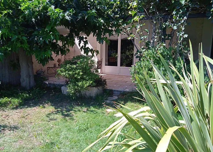 Villa Mazet Des Artistes à Mouries