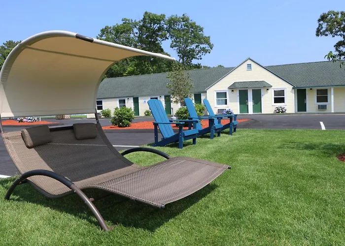 Sunbird Cape Cod Resort