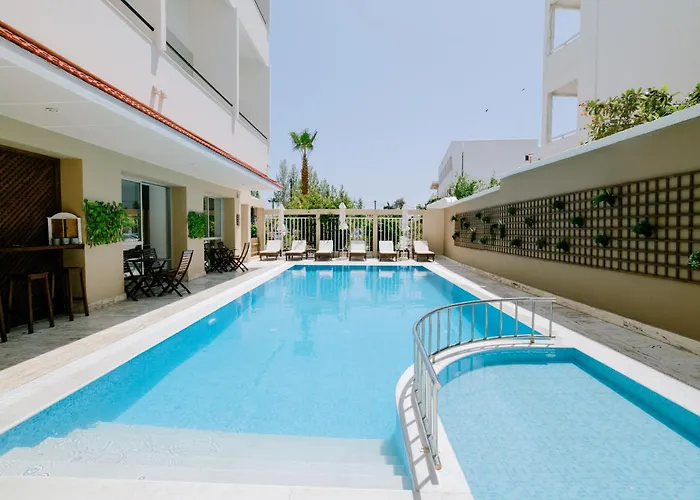 Zephyros Hotel