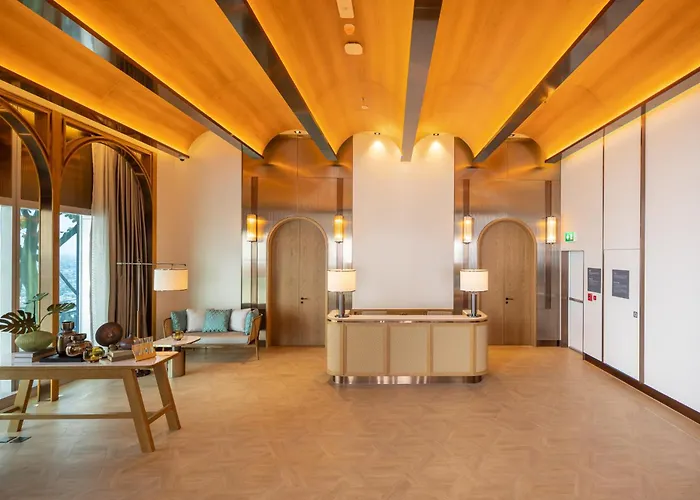 Eastin Grand Hotel Phayathai
