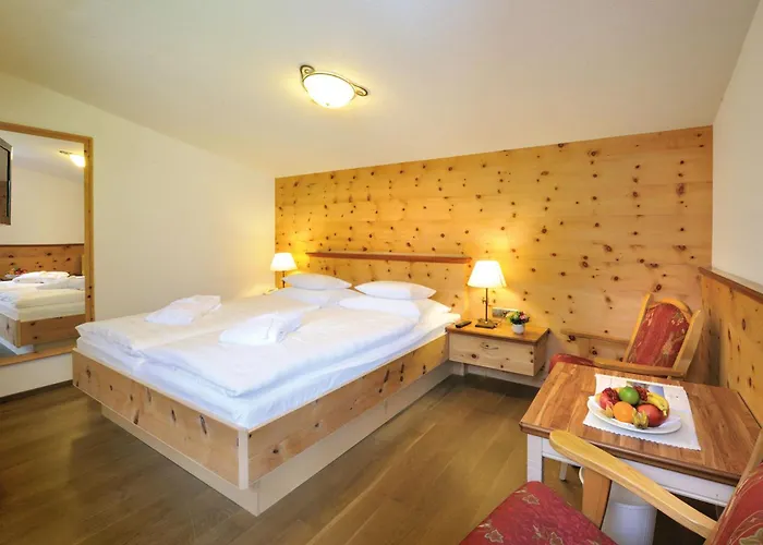 Alpenhotel Tirol