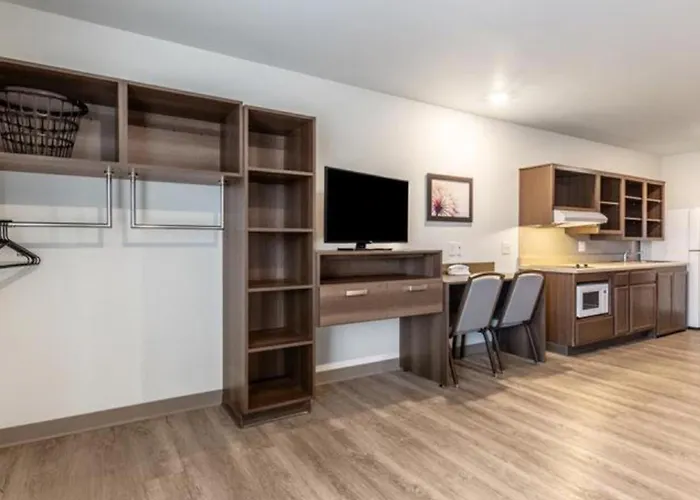 Woodspring Suites Indianapolis Castleton