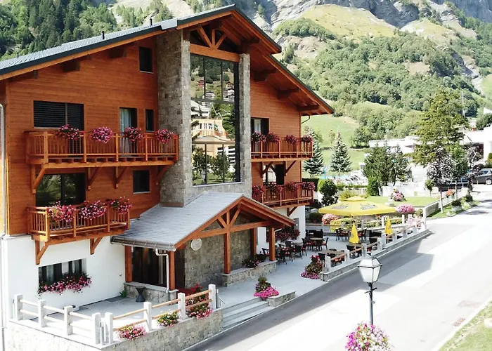 Hotel Alpenblick-Leukerbad-Therme