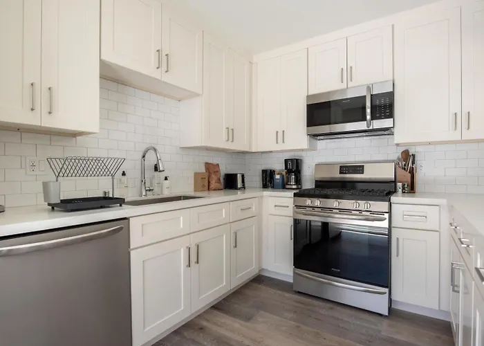 Redondo Beach 2Br Steps To Water Near Pier Lax-1167