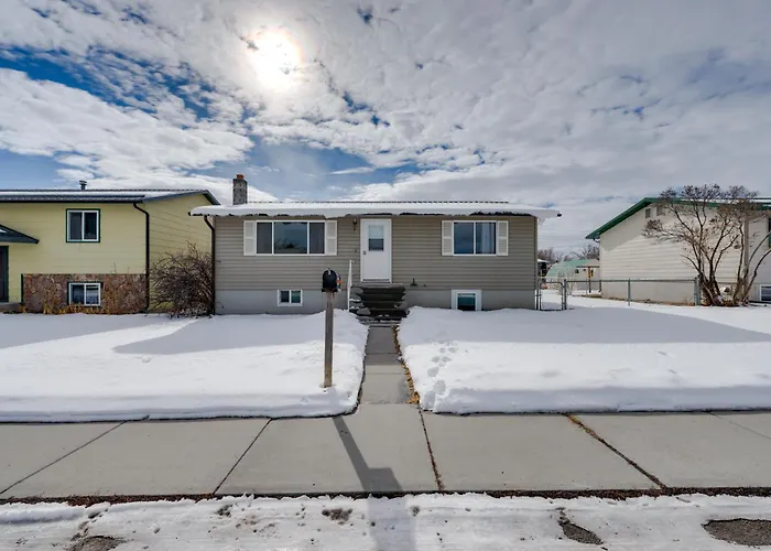 Dog-Friendly Montana Home W/ Deck & Fenced-In Yard