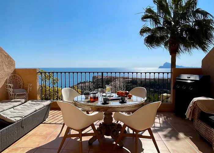 House 3 Bds Seaviews Pool Wi-Fi Calpe Altea Es