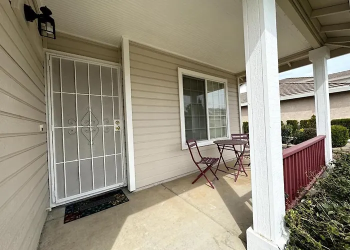 King Bed Retreat, Pet-Friendly, Rancho Cordova