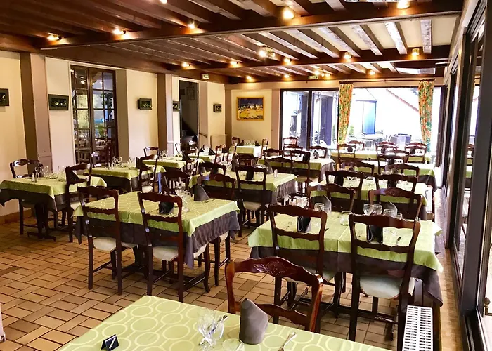 Hotel Restaurant Le Relais De Pouilly