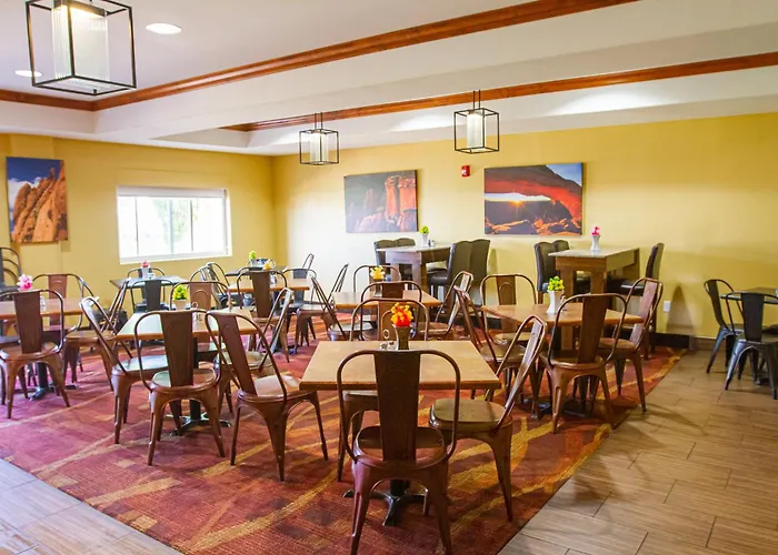 First Choice Inn At The Swell