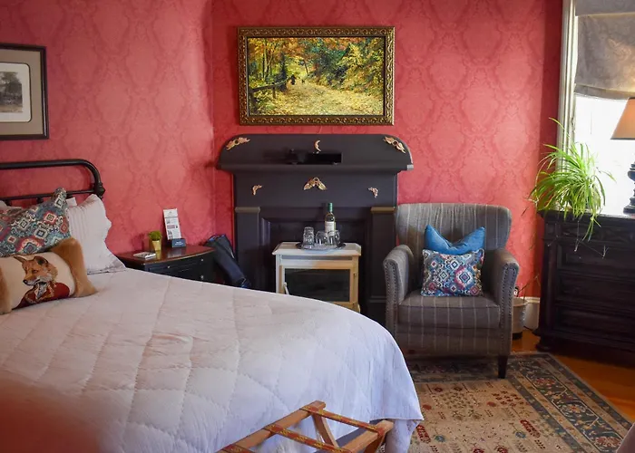 Mccall House Boutique Hotel