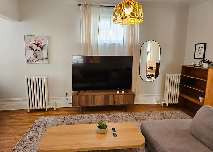 Ottawa Downtown Cozy Guesthouse