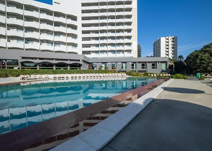 Axis Vermar Conference & Beach Hotel