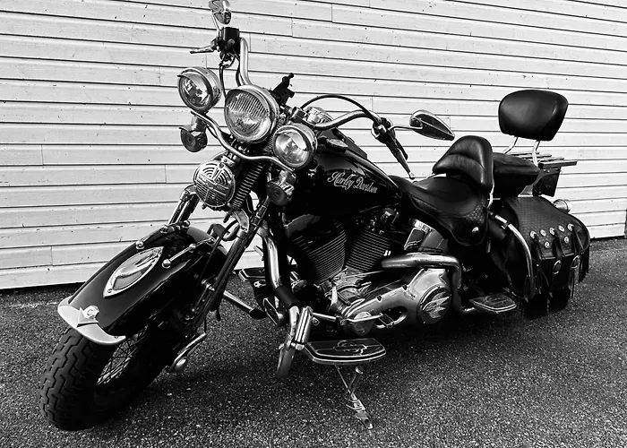 Ever Route 64 Brit Hotel Tarbes Ibos