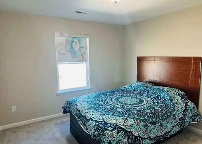 Entire Home In Statesville, Nc
