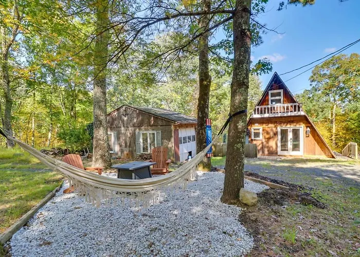 Lovers Edge Romance A Frame Hot Tub,Sauna,Fire Pit, Xl Deck Pocono Mountain Luxury