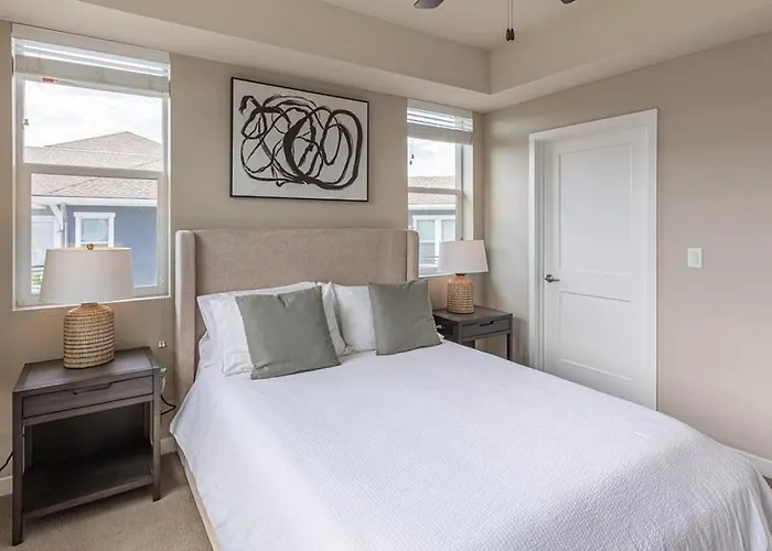 Landing Modern Apartment With Amazing Amenities