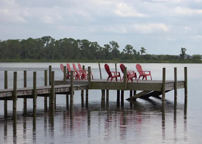 The Little Retreat, Solo, Couples & Small Families