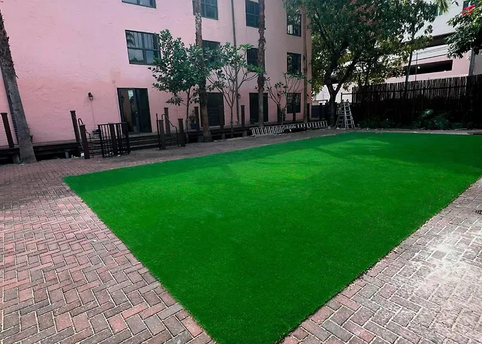 Roami At Tower Hotel - Calle Ocho