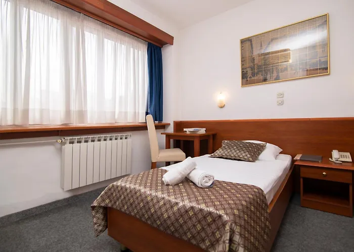 Hotel Neboder