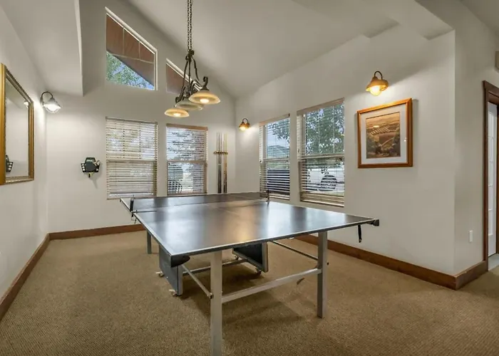 2Br Near Deer Valley East Village