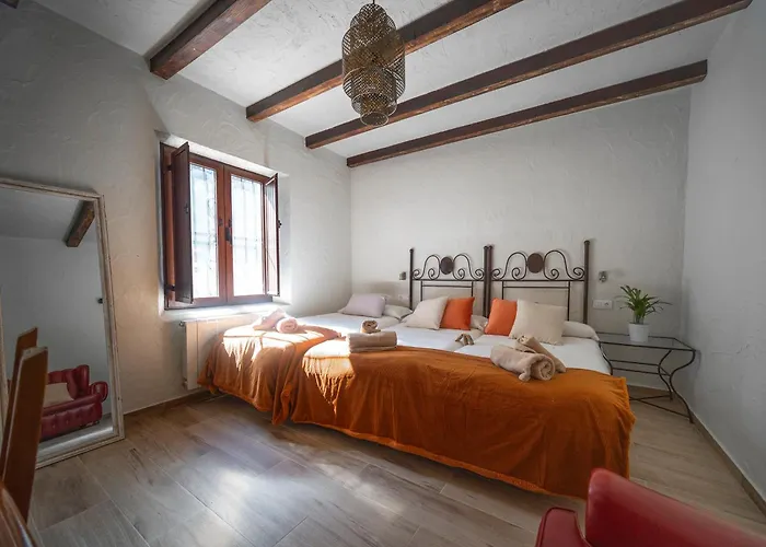 Eco Hotel Cueva del Gato