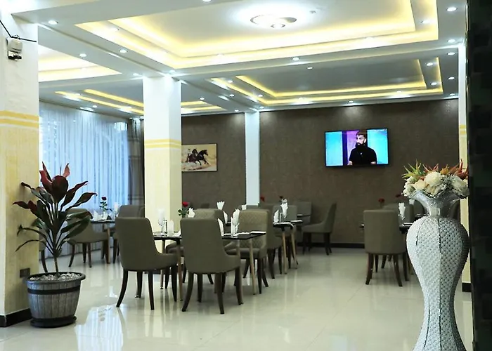 Riverland Hotel