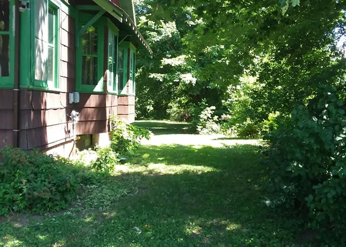 Hemlock House