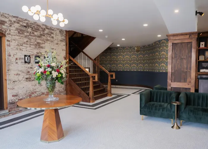 The Chandler Hotel