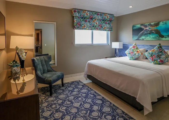 Orchid Key Inn - Adults Only
