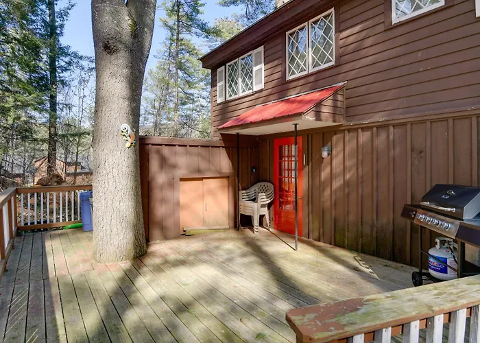 North Conway Home < Walk To Slopes At Cranmore!