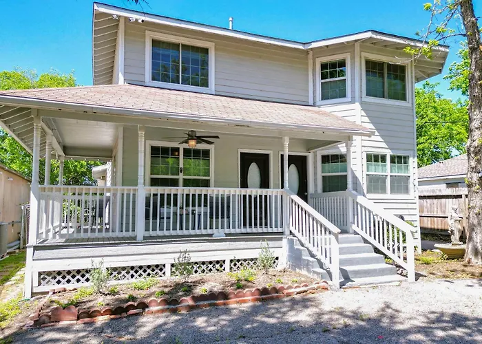 Backyard, Deck & Fire Pit: Conroe Getaway