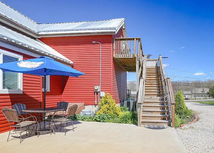 New Melle Apartment Near Missouri Wine Country