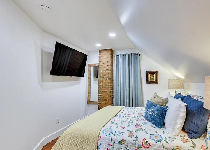 New Melle Apartment Near Missouri Wine Country