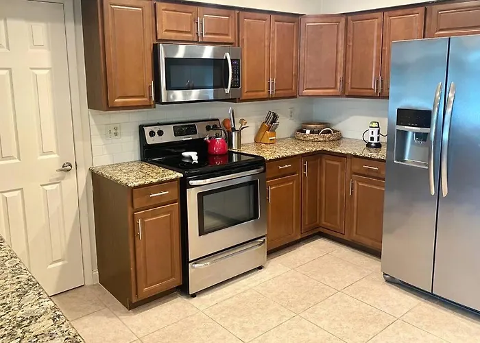Heated Saltwater Pool Home Minutes To Beach