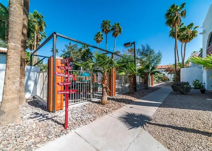 37A- Casa Grande Modern Condo 1Bd W Heated Pool