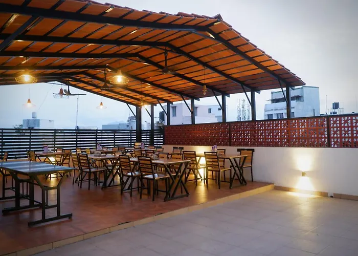 Hotel Aiba Regency