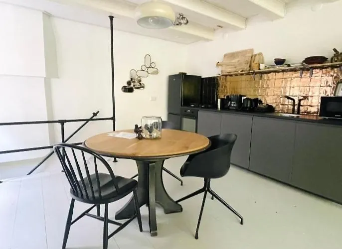 Volledige bovenwoning binnenstad