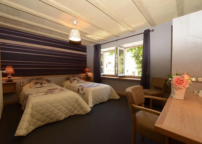 Logis Hotel Restaurant & Spa Les Remparts