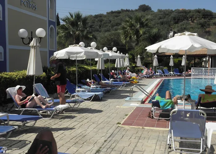 Hotel Petros