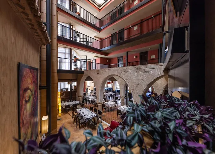 Hotel Monasterio Benedictino